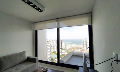VENDO APARTAMENTO 1 DORMITORIO CATEGORIA PUNTA DEL ESTE MANSA