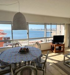 VENDO APARTAMENTO 3 DORMITORIOS + DEPENDENCIA VISTA AL MAR PENINSULA PUNTA DEL ESTE