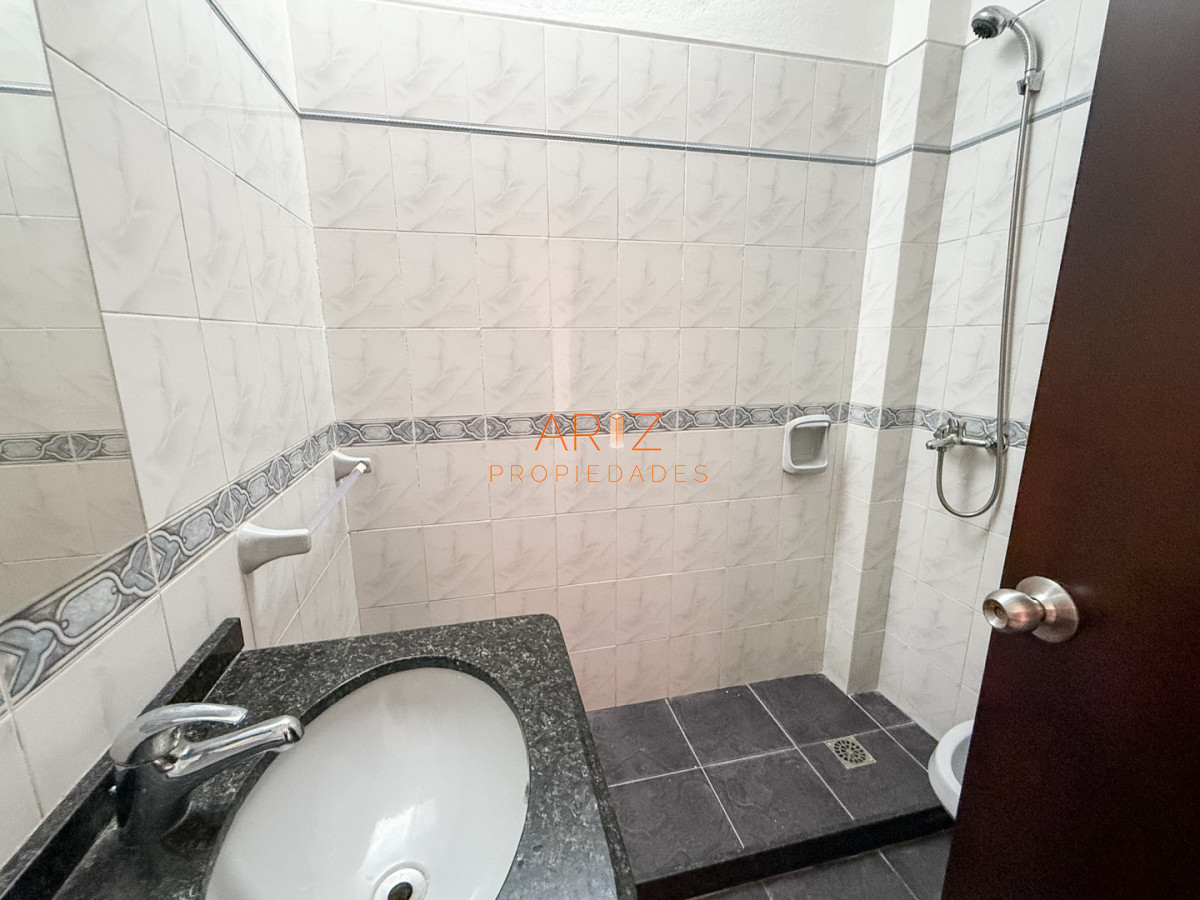 Casa ID.2508 - VENTA CASA 2 DORMITORIOS 2 BAÑOS PH PINARES LAS DELICIAS EN MUY BUEN ESTADO