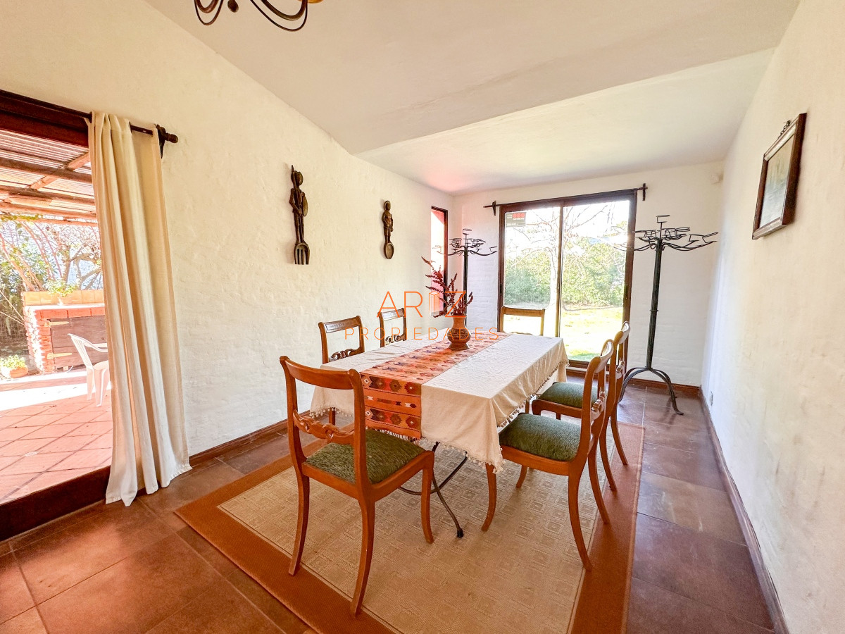 Casa ID.2020 - VENTA CASA 4 DORMITORIOS 3 BAÑOS EXCELENTE IMPECABLE ESTADO PINARES A METROS DEL MAR