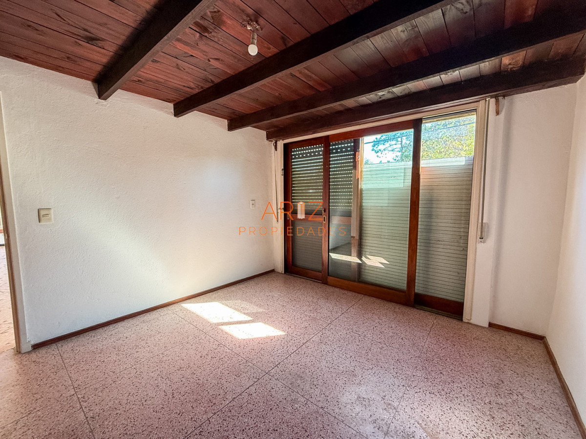 Casa ID.2508 - VENTA CASA 2 DORMITORIOS 2 BAÑOS PH PINARES LAS DELICIAS EN MUY BUEN ESTADO