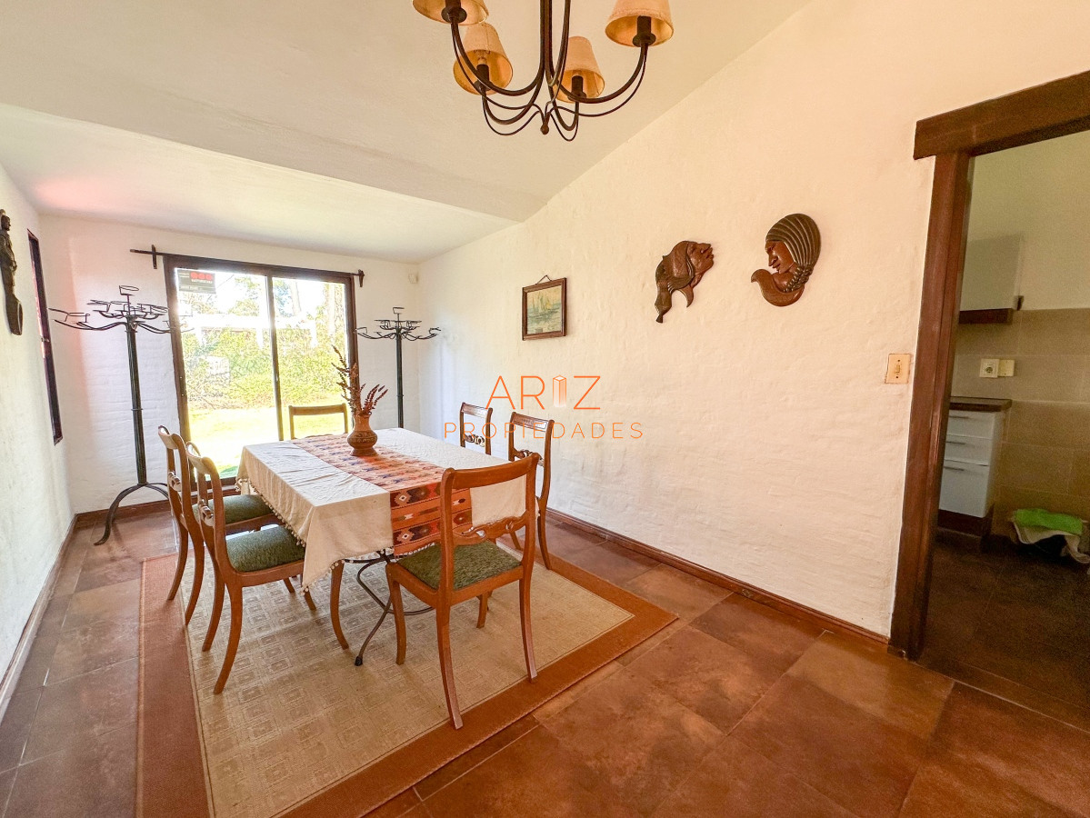 Casa ID.2020 - VENTA CASA 4 DORMITORIOS 3 BAÑOS EXCELENTE IMPECABLE ESTADO PINARES A METROS DEL MAR
