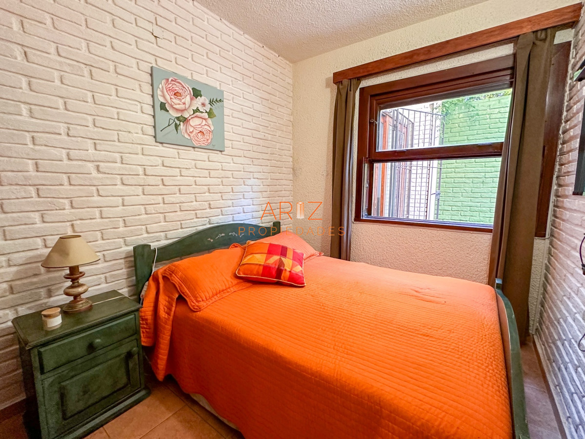 Casa ID.2038 - ALQUILER TEMPORADA PUNTA DEL ESTE CASA 4 DORMITORIOS 3 BAÑOS PARA 14 PERSONAS IMPERDIBLE A 2 CUADRAS DEL MAR MANSA 