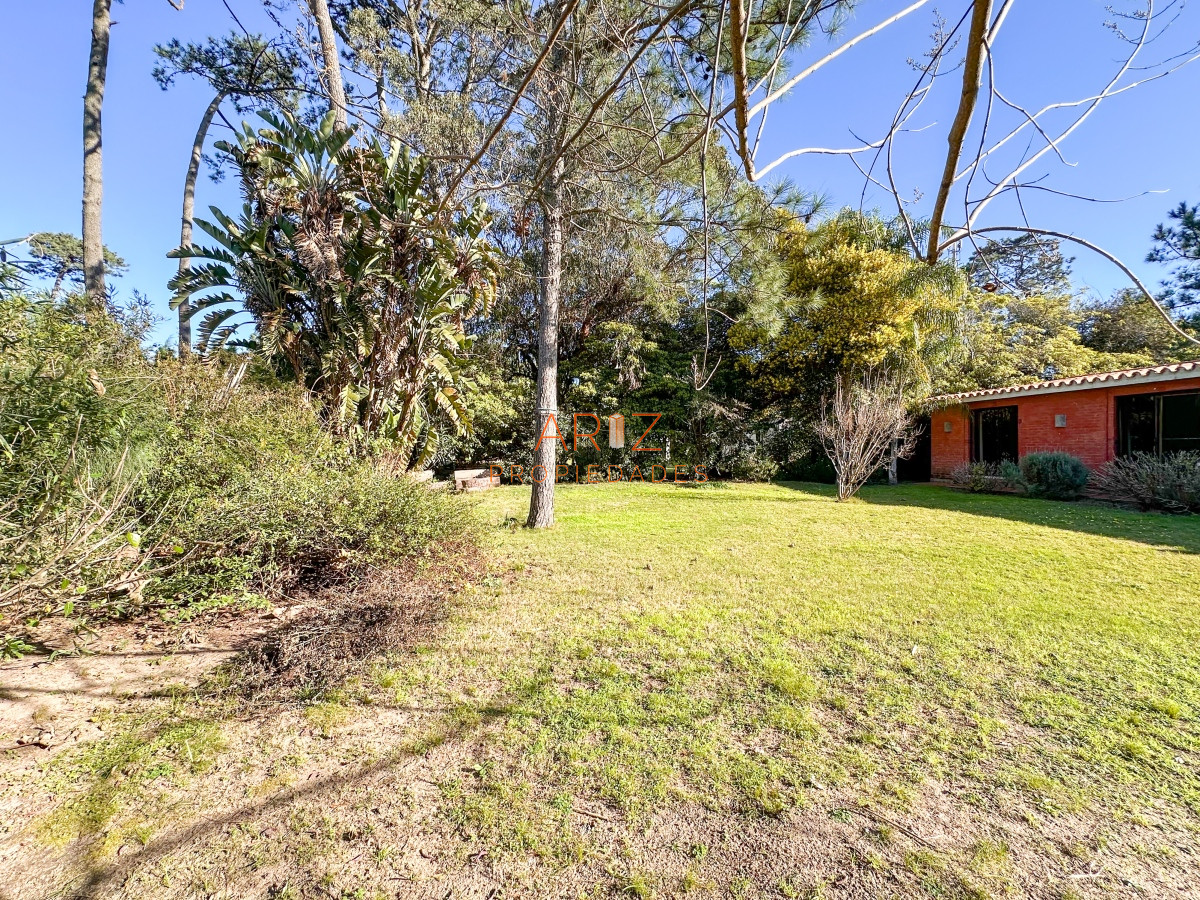 Casa ID.2020 - VENTA CASA 4 DORMITORIOS 3 BAÑOS EXCELENTE IMPECABLE ESTADO PINARES A METROS DEL MAR