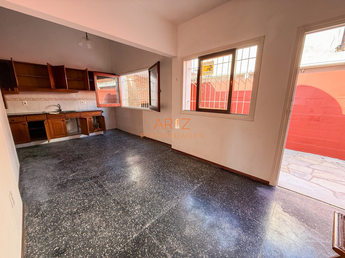 Casa ID.2508 - VENTA CASA 2 DORMITORIOS 2 BAÑOS PH PINARES LAS DELICIAS EN MUY BUEN ESTADO