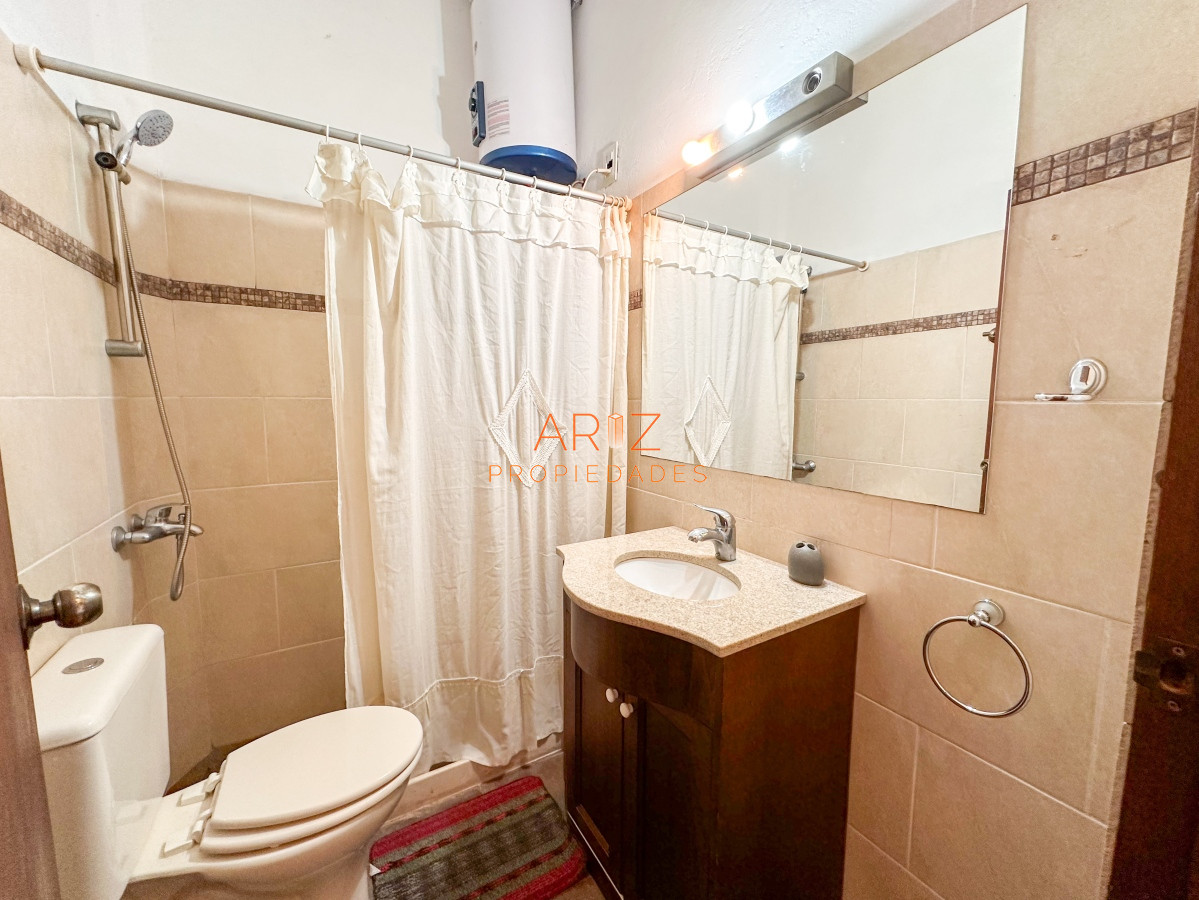 Casa ID.2020 - VENTA CASA 4 DORMITORIOS 3 BAÑOS EXCELENTE IMPECABLE ESTADO PINARES A METROS DEL MAR