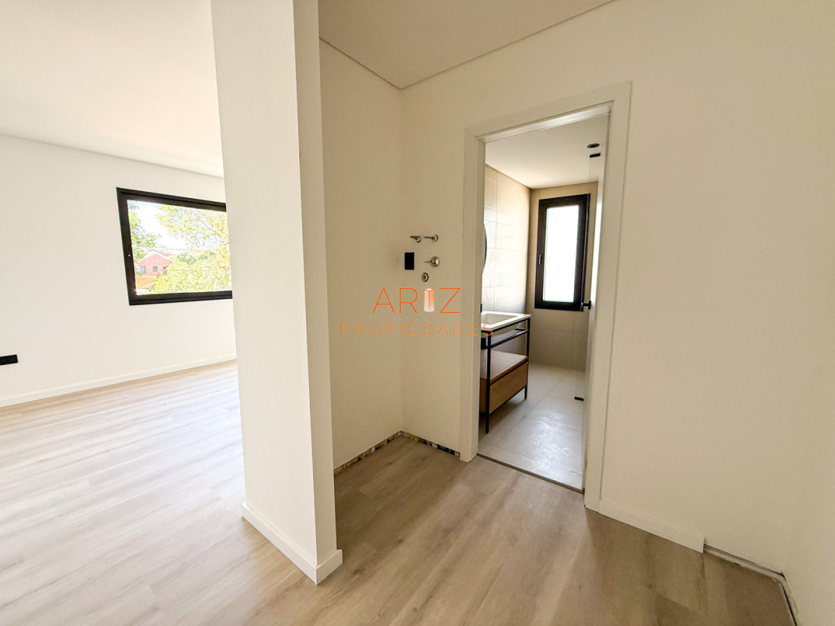 Casa ID.2515 - VENTA CASA 3 DORMITORIOS  2 BAÑOS A ESTRENAR BARRIO CANTEGRIL CORDOBA PUNTA DEL ESTE 