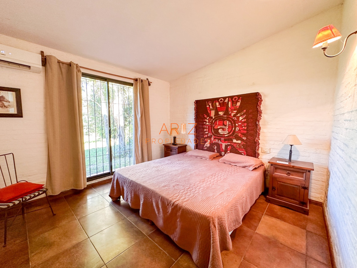 Casa ID.2020 - VENTA CASA 4 DORMITORIOS 3 BAÑOS EXCELENTE IMPECABLE ESTADO PINARES A METROS DEL MAR