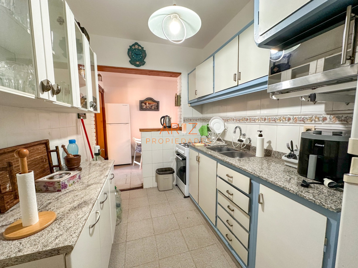 Casa ID.2038 - ALQUILER TEMPORADA PUNTA DEL ESTE CASA 4 DORMITORIOS 3 BAÑOS PARA 14 PERSONAS IMPERDIBLE A 2 CUADRAS DEL MAR MANSA 