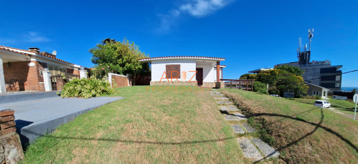 Casa ID.2298 - VENTA CASA LAS DELICIAS A METROS DEL MAR 3 DORMITORIOS 2 BAÑOS RECICLADA FULL