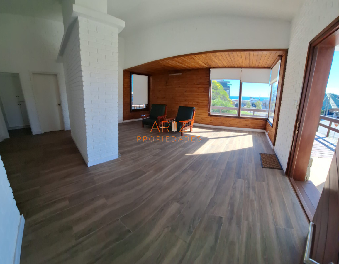 Casa ID.2298 - VENTA CASA LAS DELICIAS A METROS DEL MAR 3 DORMITORIOS 2 BAÑOS RECICLADA FULL