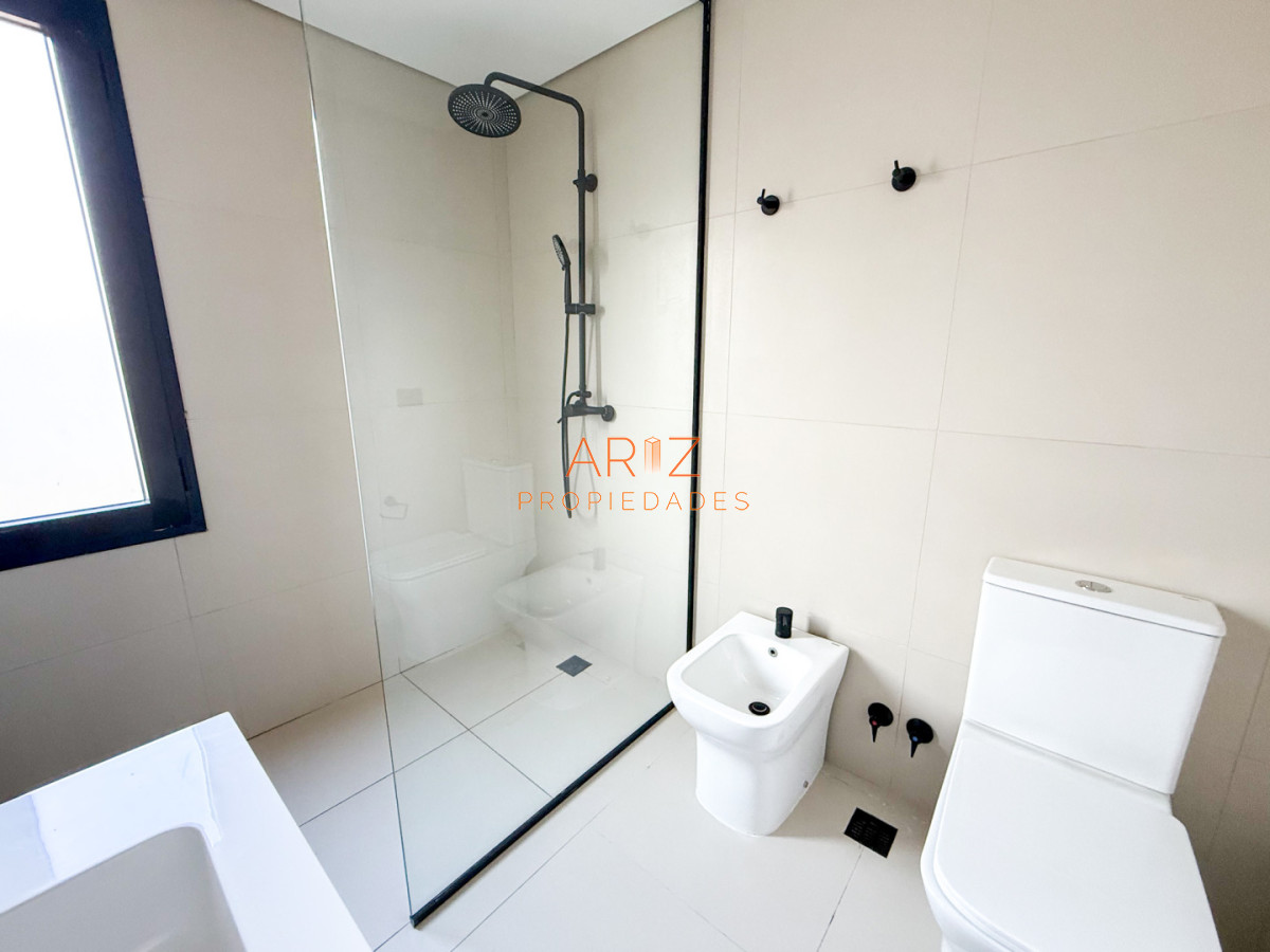 Casa ID.2514 - VENTA CASA 3 DORMITORIOS  2 BAÑOS A ESTRENAR BARRIO CANTEGRIL CORDOBA PUNTA DEL ESTE 