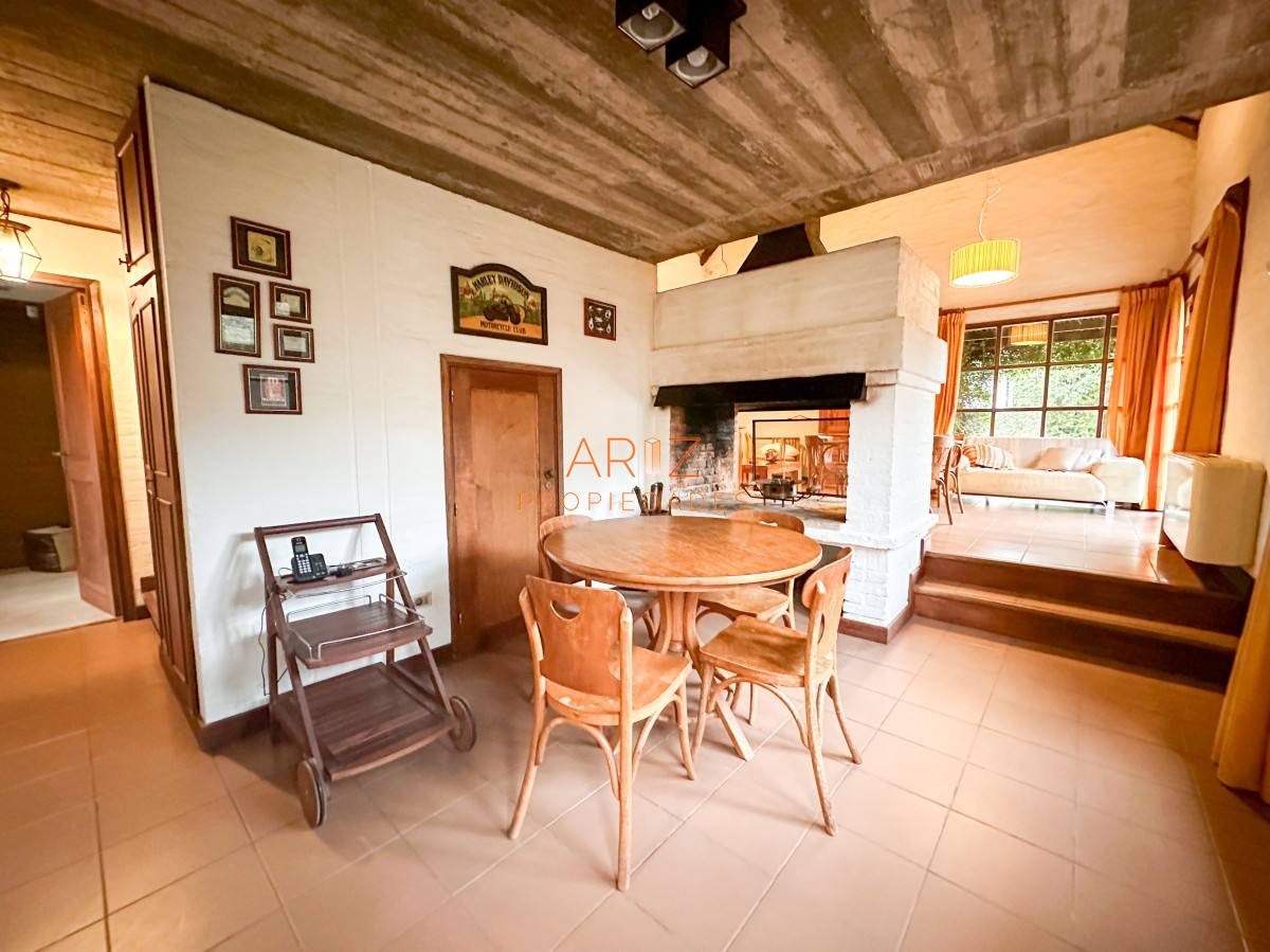 Casa ID.2059 - ALQUILER ANUAL CASA 3 DORMITORIOS 2 BAÑOS QUINCHO MUY LINDA PREPARADA PARA TODO EL AÑO MANSA CANTEGRIL PUNTA DEL ESTE