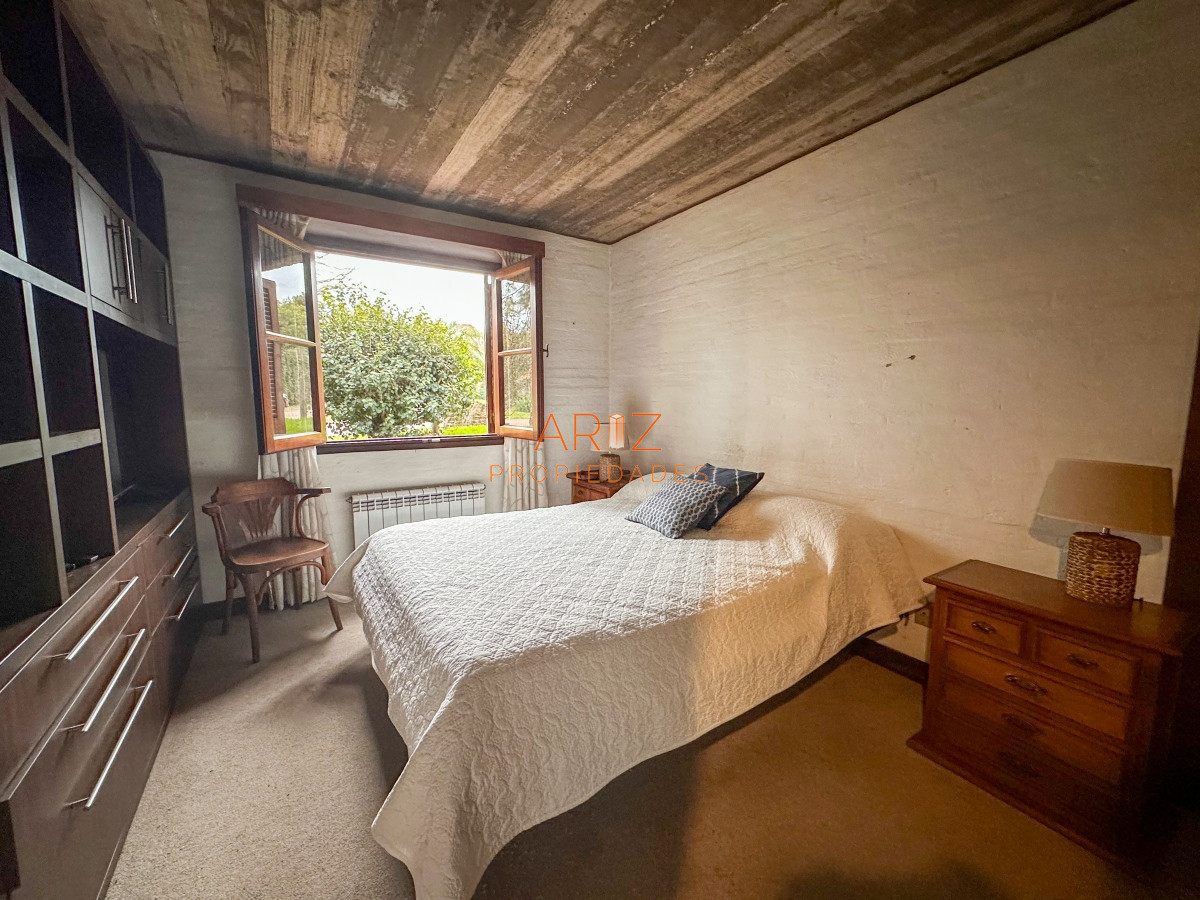 Casa ID.2059 - ALQUILER ANUAL CASA 3 DORMITORIOS 2 BAÑOS QUINCHO MUY LINDA PREPARADA PARA TODO EL AÑO MANSA CANTEGRIL PUNTA DEL ESTE