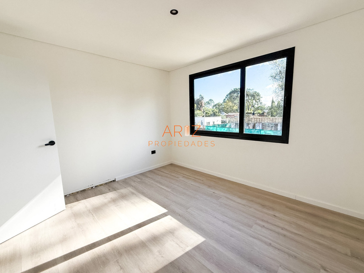 Casa ID.2514 - VENTA CASA 3 DORMITORIOS  2 BAÑOS A ESTRENAR BARRIO CANTEGRIL CORDOBA PUNTA DEL ESTE 