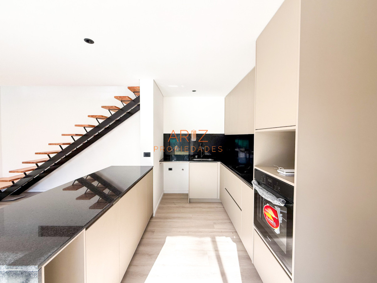Casa ID.2514 - VENTA CASA 3 DORMITORIOS  2 BAÑOS A ESTRENAR BARRIO CANTEGRIL CORDOBA PUNTA DEL ESTE 