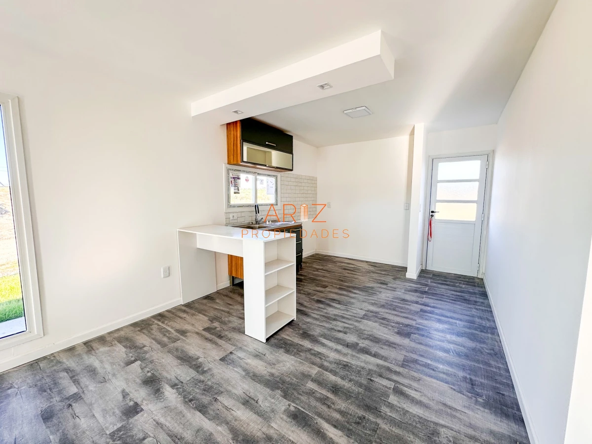 Casa ID.1744 - VENTA CASAS 2 DORMITORIOS 1 BAÑO A ESTRENAR 4H SEGUNDA ETAPA APTA PARA BANCO FINANCIADAS