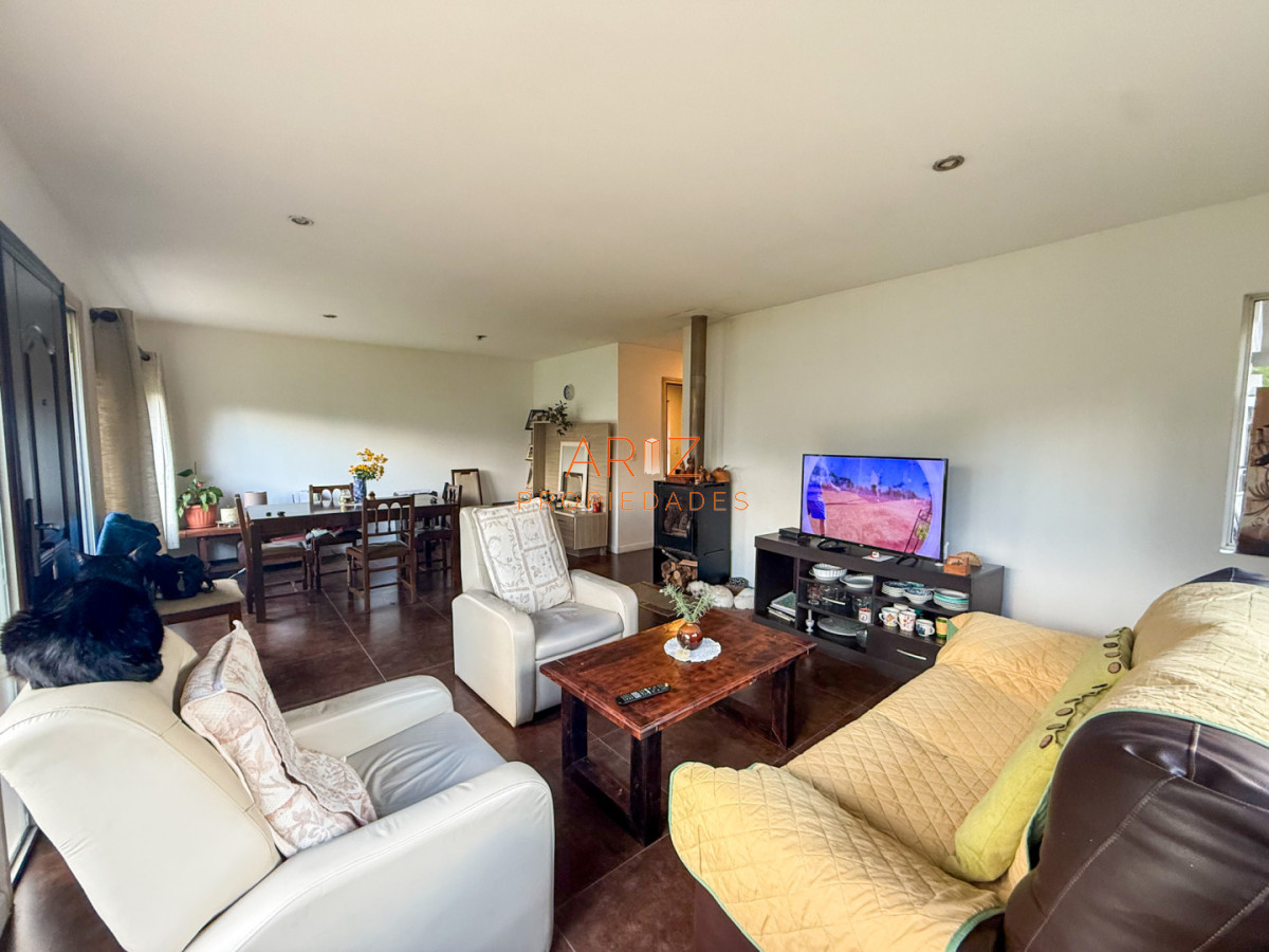 Casa ID.2517 - VENTA CASA 3 DORMITORIOS + LOFT 2 SUITES JARDINES DE CORDOBA ALADO DE BARRIO PRIVADO PUNTA DEL ESTE