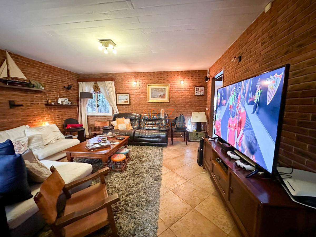 Casa ID.1875 - VENTA CASA 4 DORMITORIOS PUNTA DEL ESTE CALIFORNIA PARK MANSA 