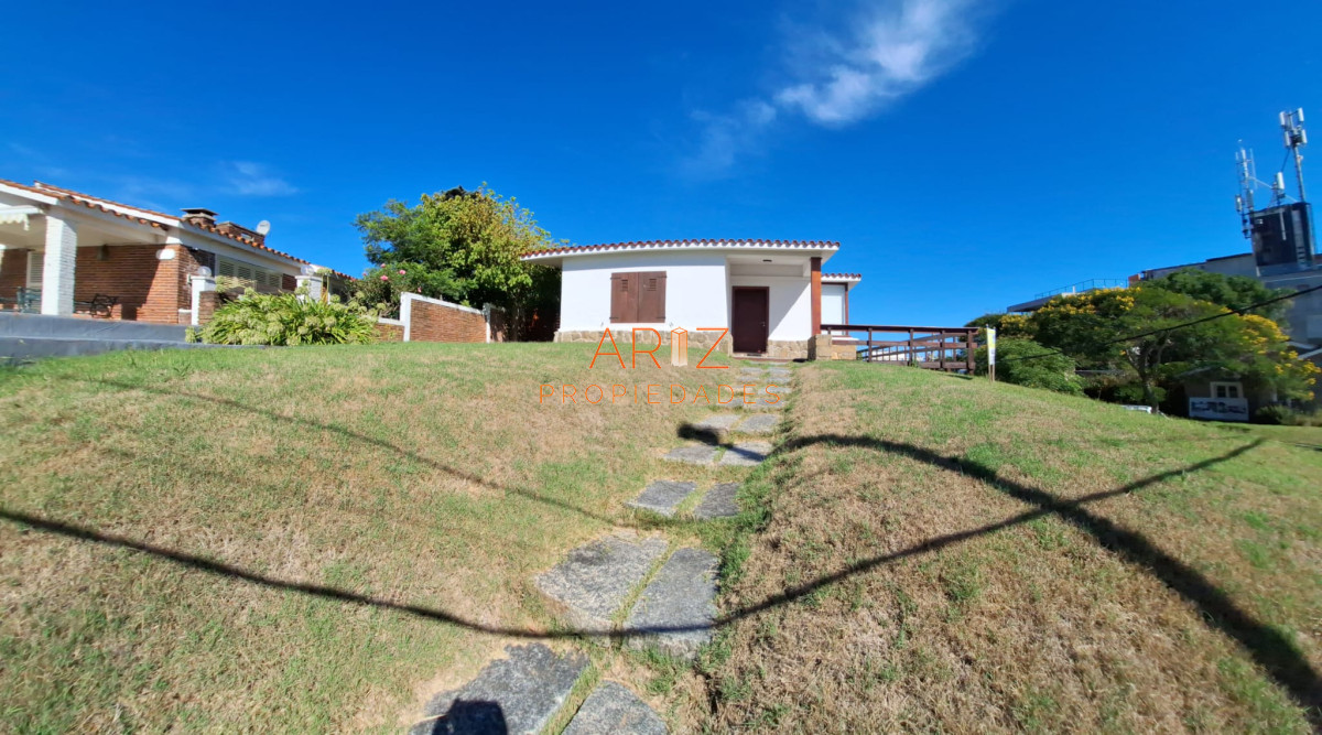Casa ID.2298 - VENTA CASA LAS DELICIAS A METROS DEL MAR 3 DORMITORIOS 2 BAÑOS RECICLADA FULL