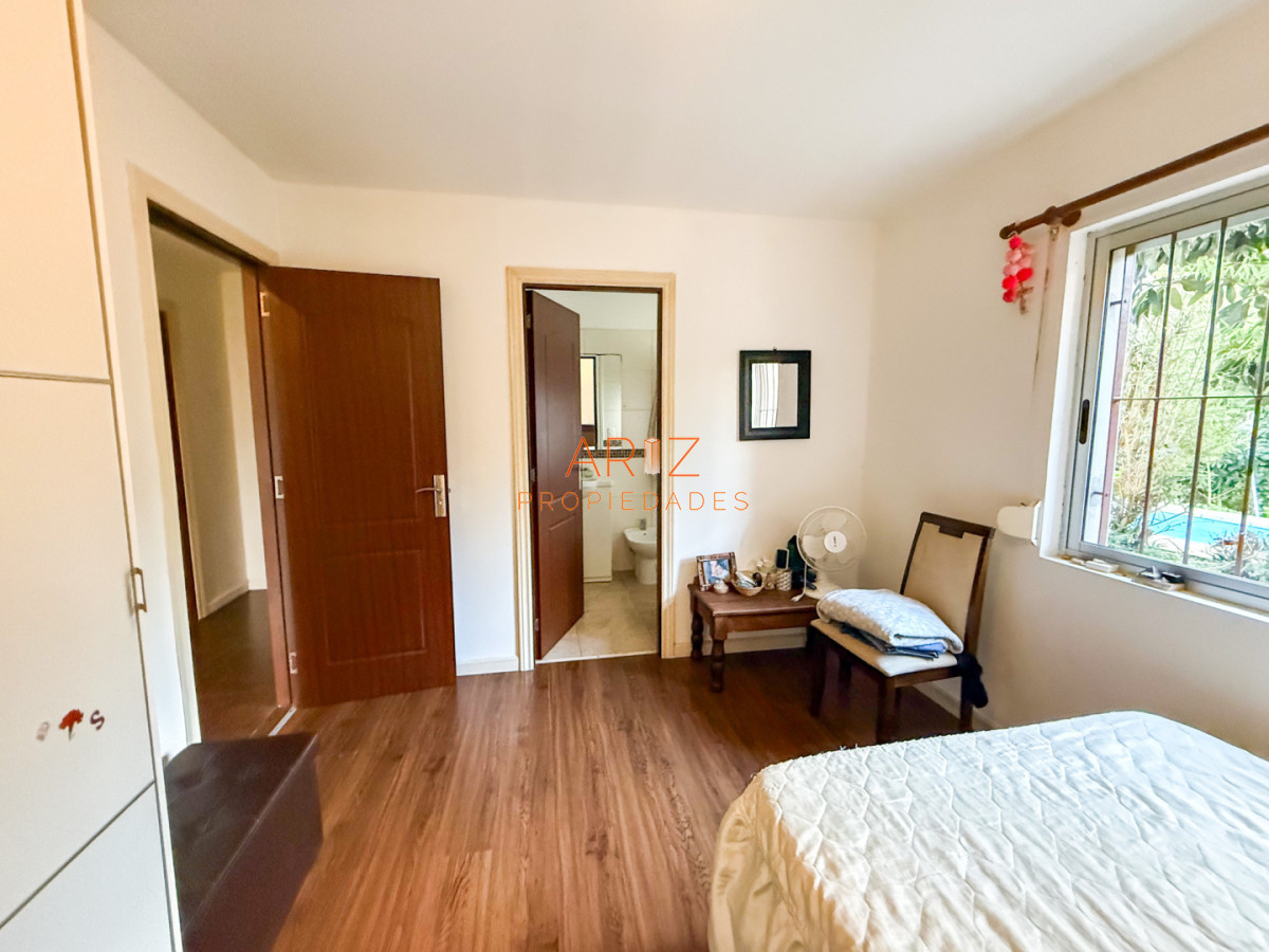 Casa ID.2517 - VENTA CASA 3 DORMITORIOS + LOFT 2 SUITES JARDINES DE CORDOBA ALADO DE BARRIO PRIVADO PUNTA DEL ESTE