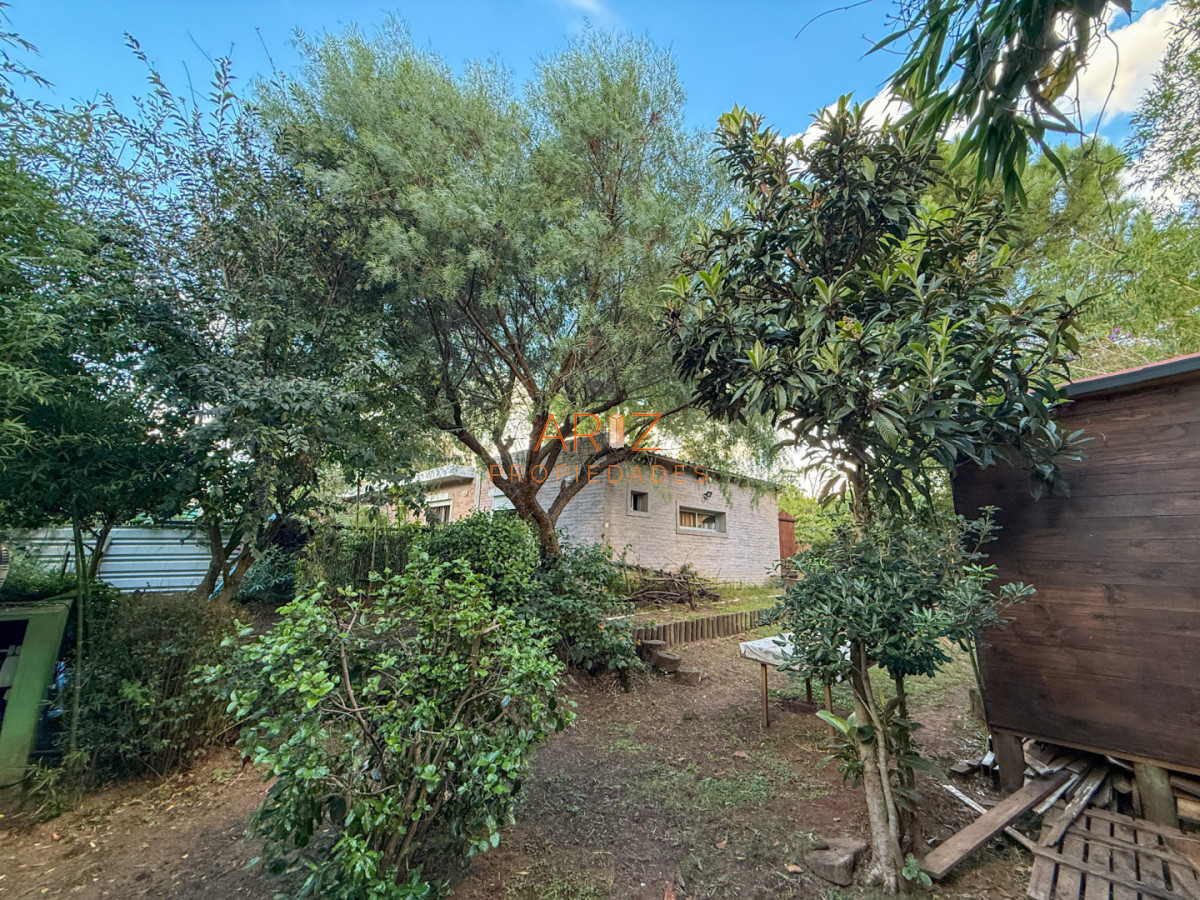 Casa ID.2517 - VENTA CASA 3 DORMITORIOS + LOFT 2 SUITES JARDINES DE CORDOBA ALADO DE BARRIO PRIVADO PUNTA DEL ESTE
