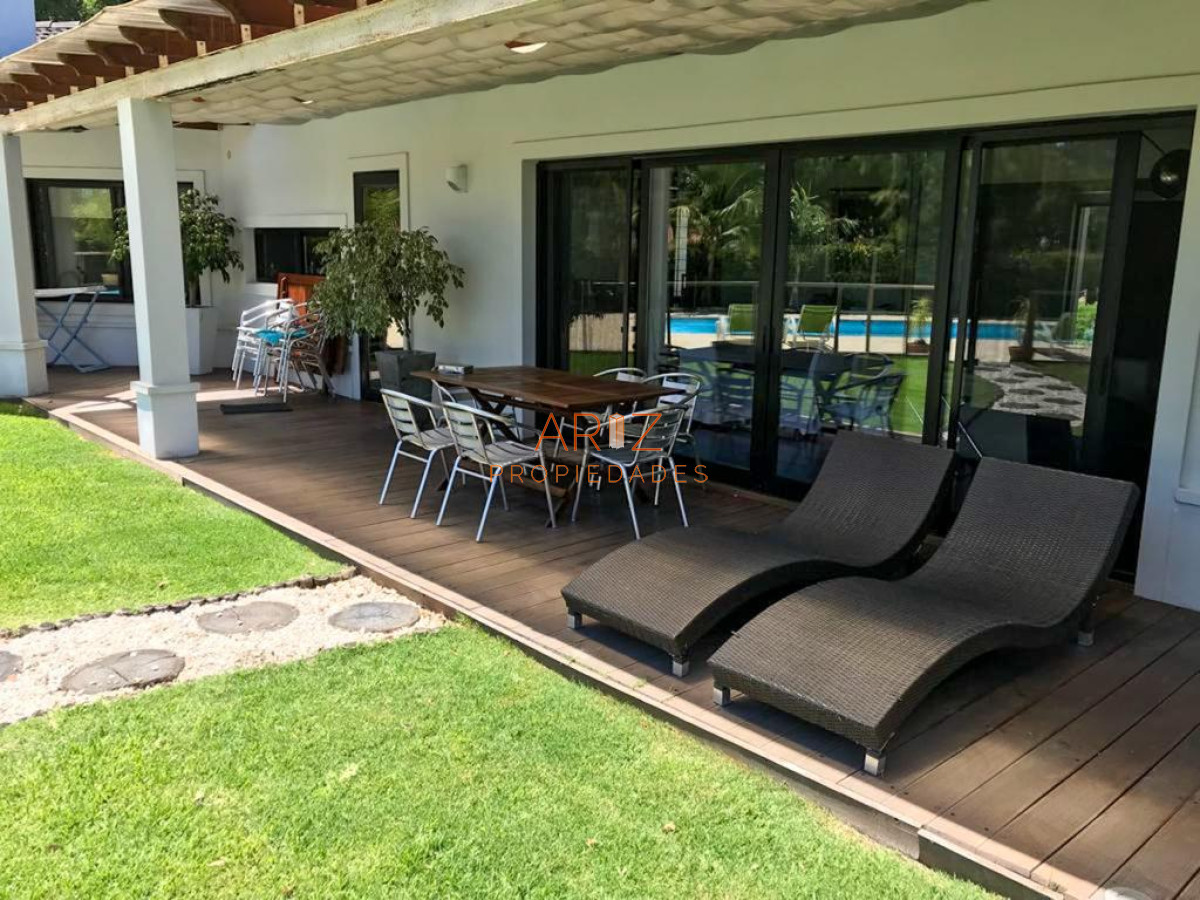 Casa ID.1201 - Casa en Punta del Este, La Arbolada