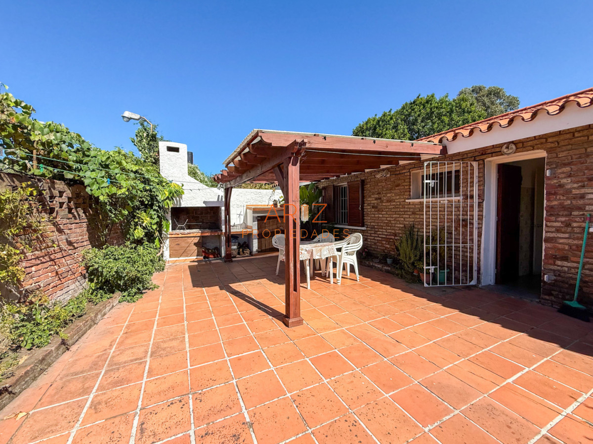 Casa ID.2492 - VENTA CASA 2 DORMITORIOS 2 BAÑOS 1 SUITE PH A PASOS SHOPPING ATLANTICO LA LOMA PLAYA MANSA PUNTA DEL ESTE MALDONADO