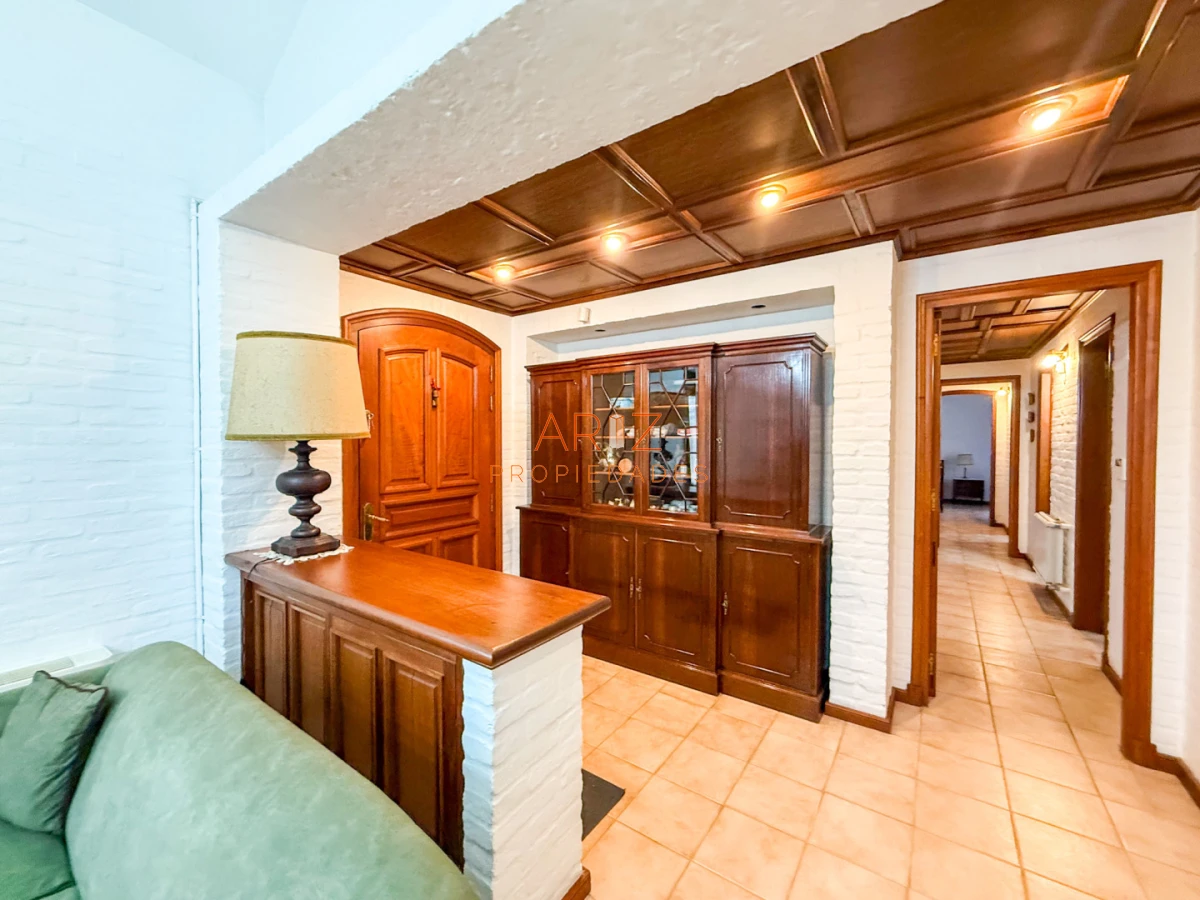 Casa ID.2530 - ALQUILER ANUAL AMPLIA CASA 3 DORMITORIOS 2 BAÑOS CANTEGRIL PUNTA DEL ESTE EXCELENTE CONSTRUCCION 