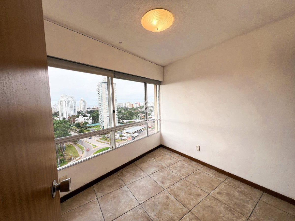 Apartamento ID.5140 - Venta apartamento 3 dormitorios Roosevelt 