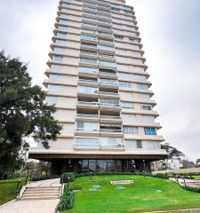 Venta apartamento 3 dormitorios Roosevelt