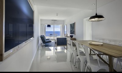 En venta espectacular apartamento en playa mansa Punta del Este