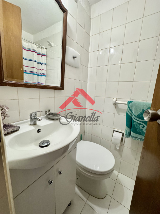 Apartamento ID.2238 - Apartamento de 2 dormitorios y 2 baños en venta