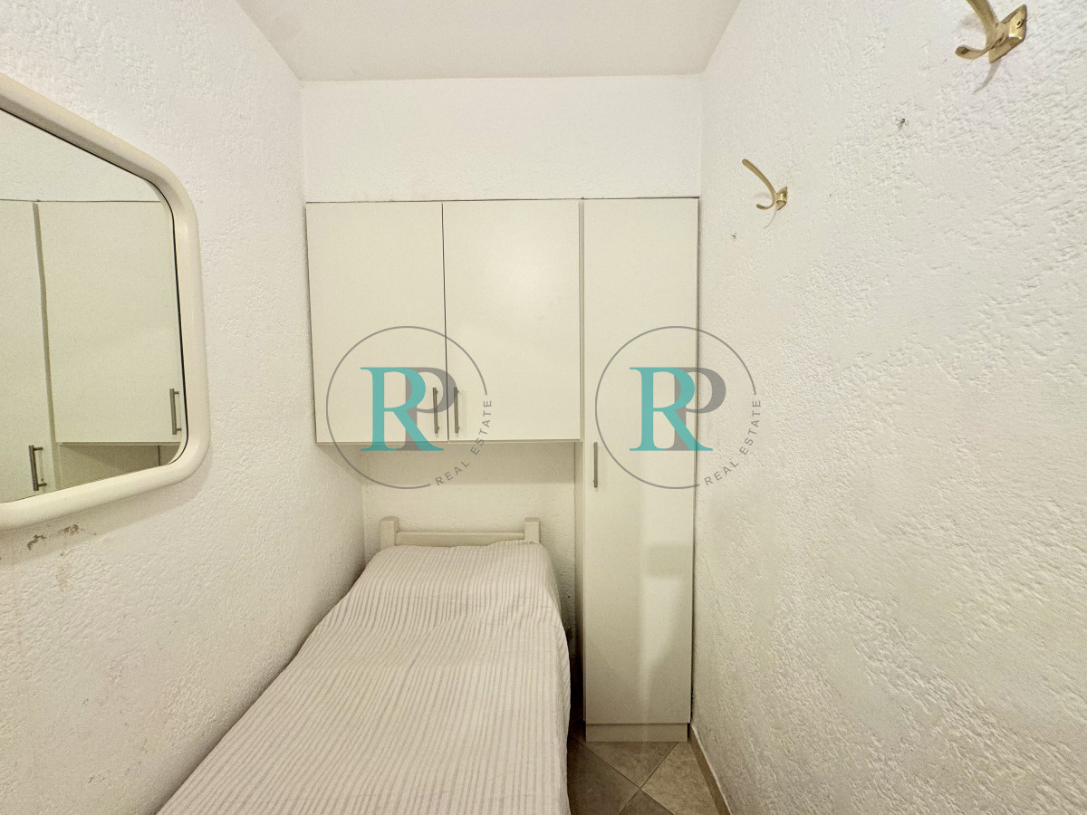 Apartamento ID.2474 - Apartamento de 2 domritorios en venta, 1ra linea de playa brava!