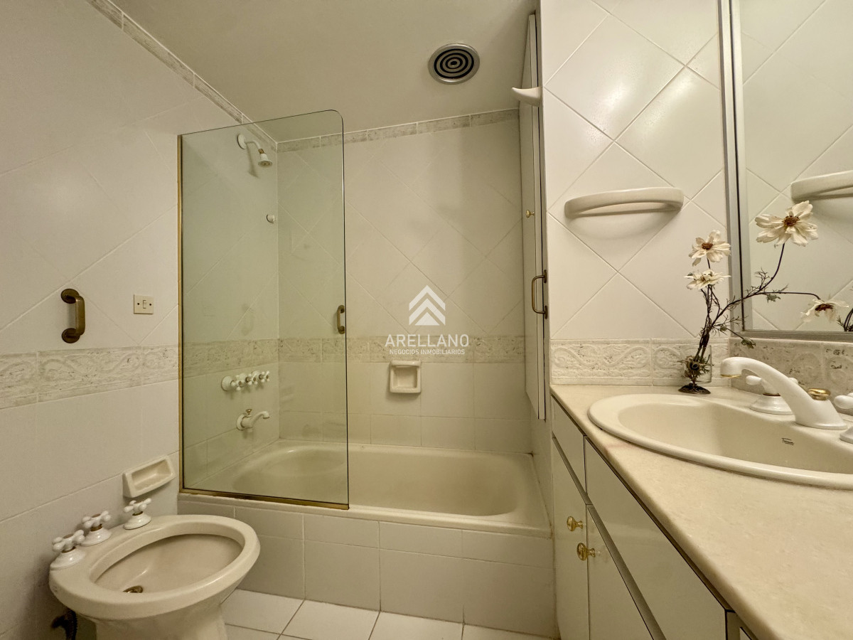Apartamento ID.5009 - Venta apartamento 3 dormitorios 