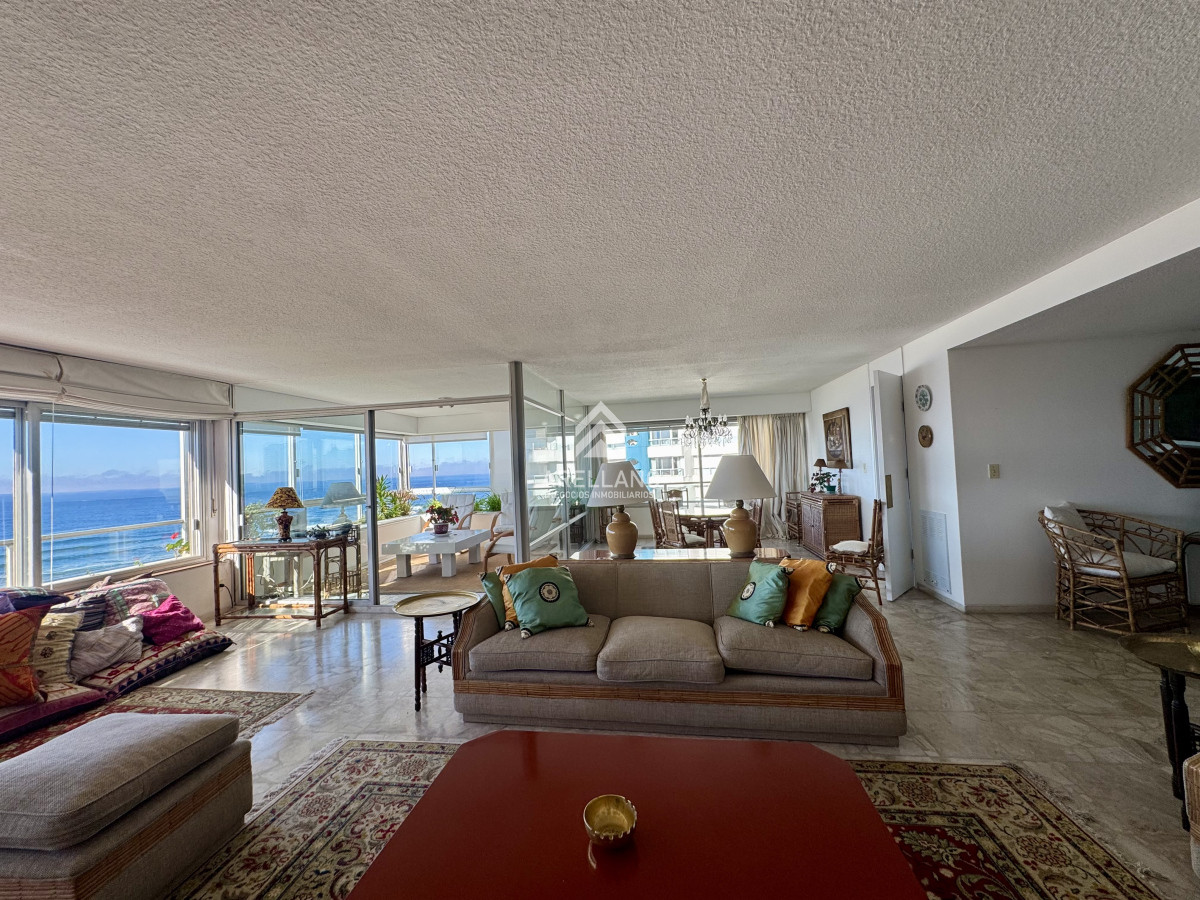 Apartamento ID.5009 - Venta apartamento 3 dormitorios 