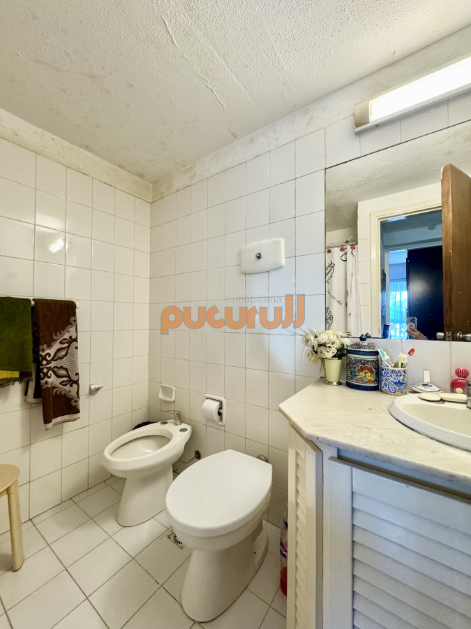 Apartamento ID.2683 - Apartamento de 2 dormitorios y 2 baños en venta
