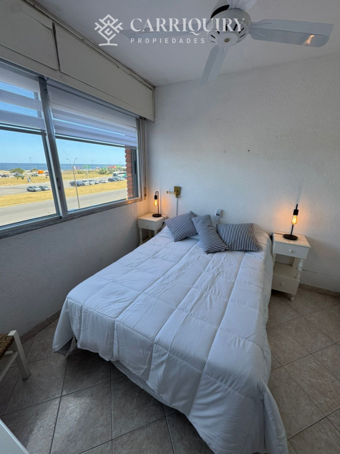 Apartamento ID.9605 - Apartamento de 2 domritorios en venta, 1ra linea de playa brava!