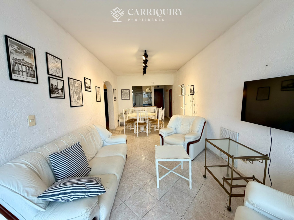Apartamento ID.9605 - Apartamento de 2 domritorios en venta, 1ra linea de playa brava!
