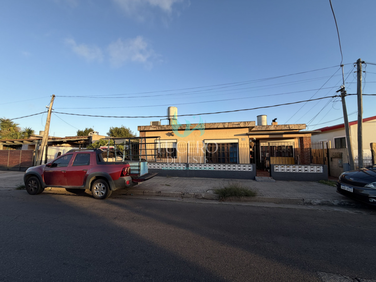 Casa ID.1751 - Se vende casa con apartamento en Maldonado