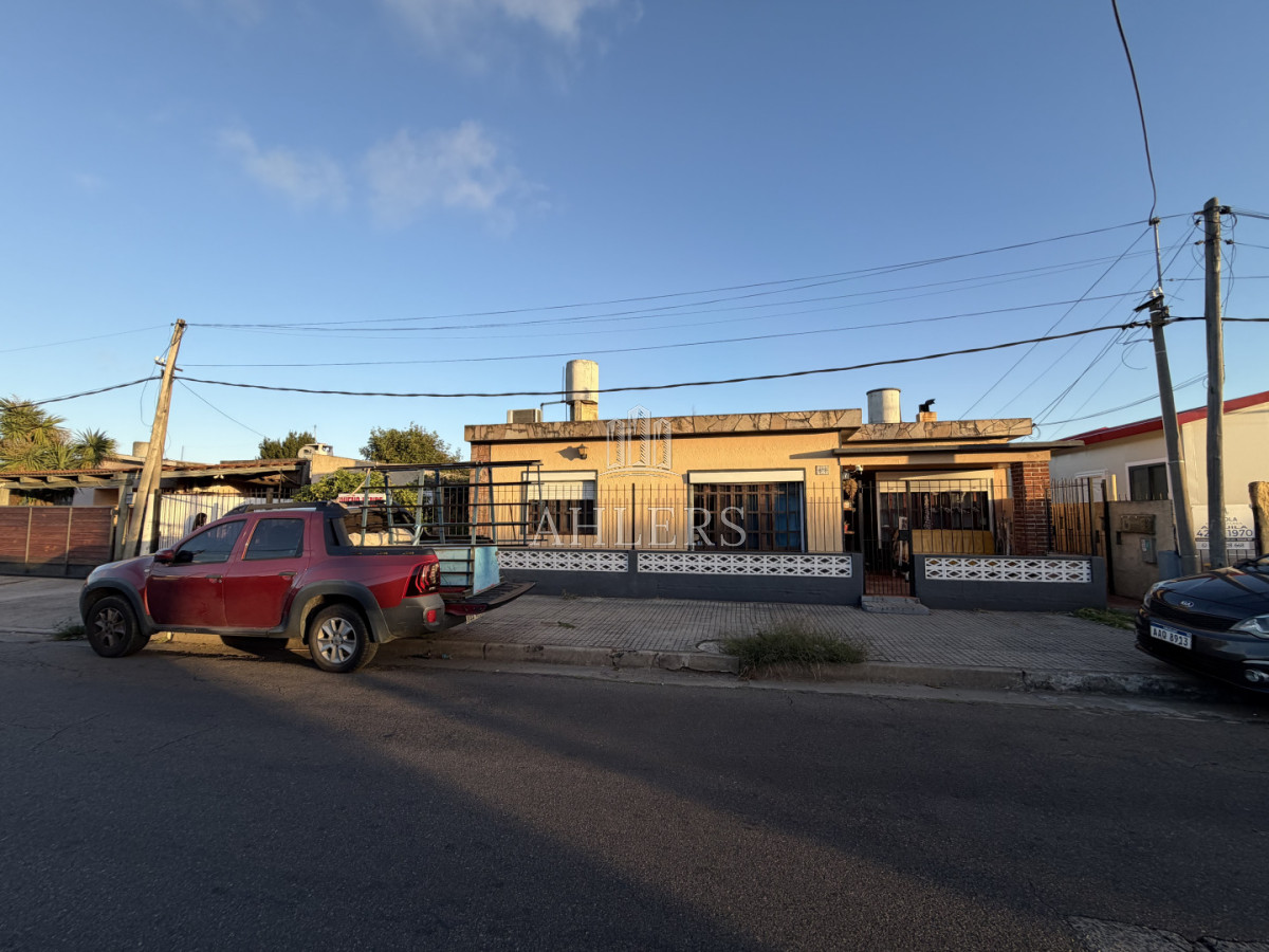 Casa ID.475 - Se vende casa con apartamento en Maldonado
