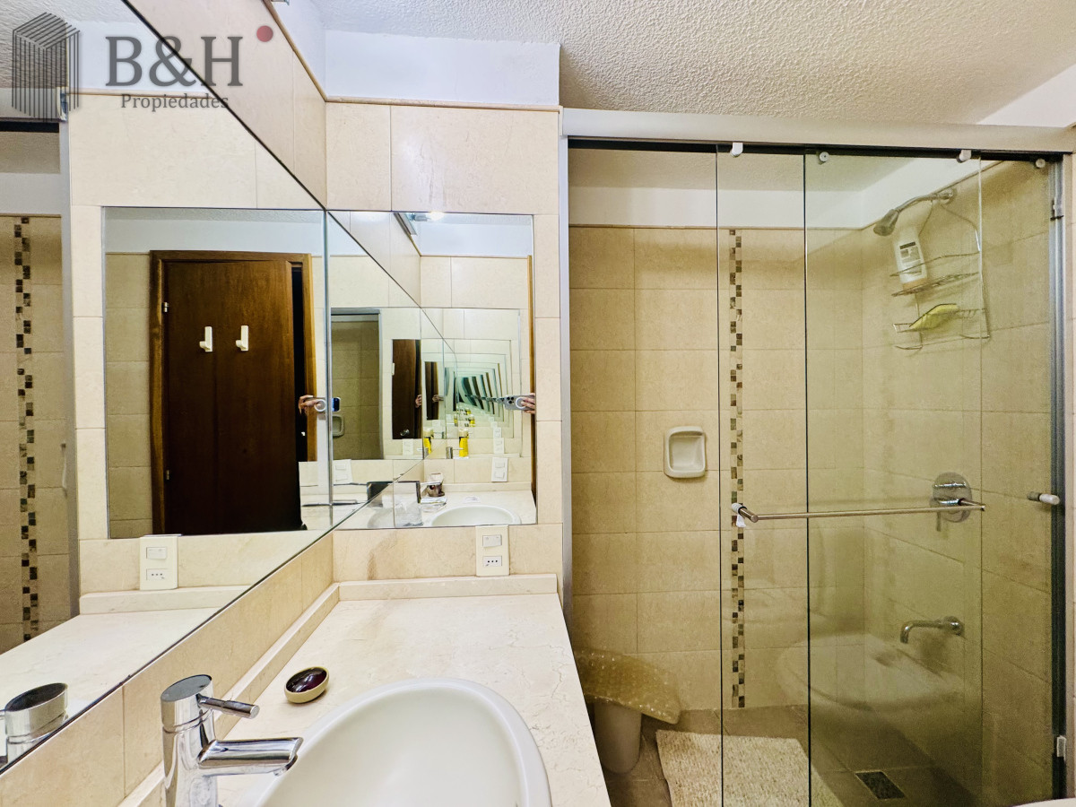 Apartamento ID.6245 - Apartamento con vista al mas a pasos del puerto disponible en alquiler temporal
