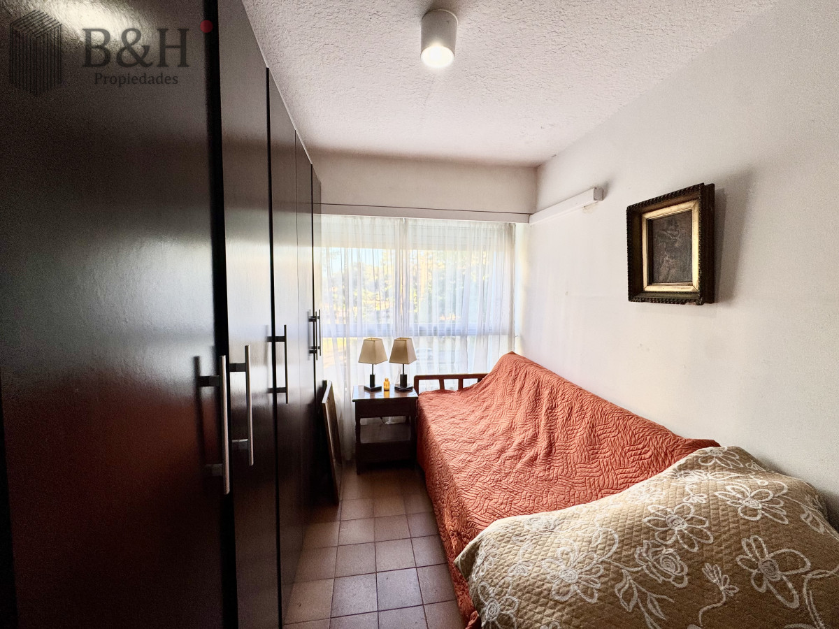 Apartamento ID.6938 - Apartamento de 2 dormitorios y 2 baños en venta