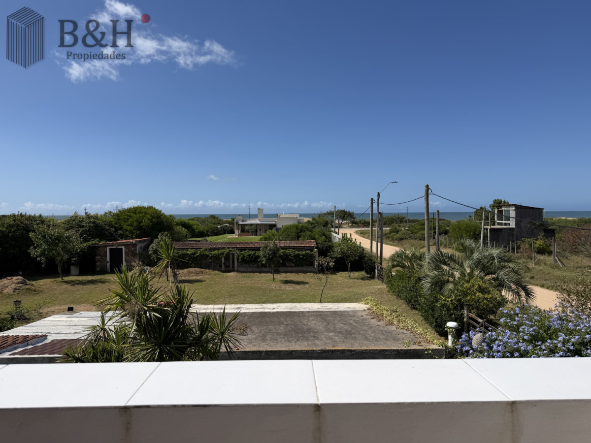 Casa ID.6791 - Balneario Bs As, alquiler anual