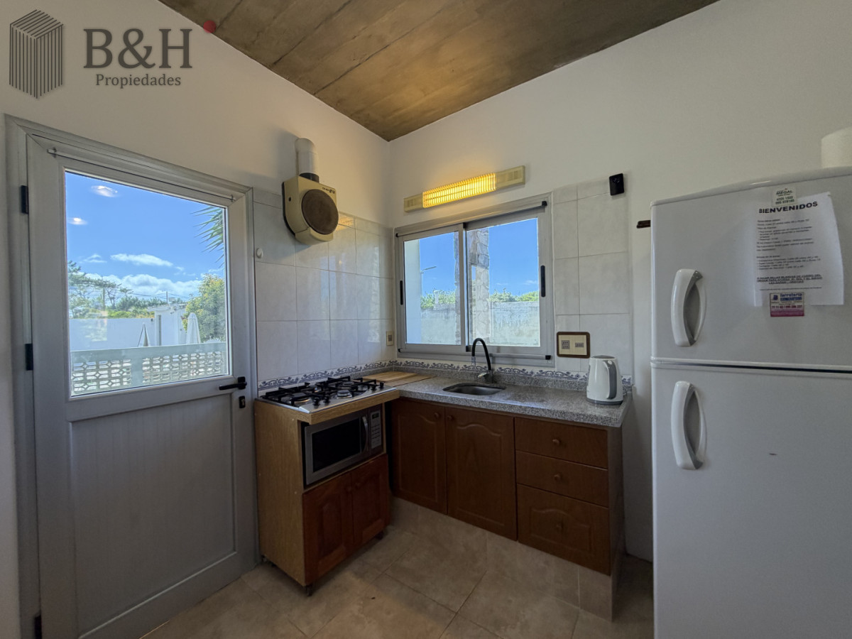 Casa ID.6791 - Balneario Bs As, alquiler anual