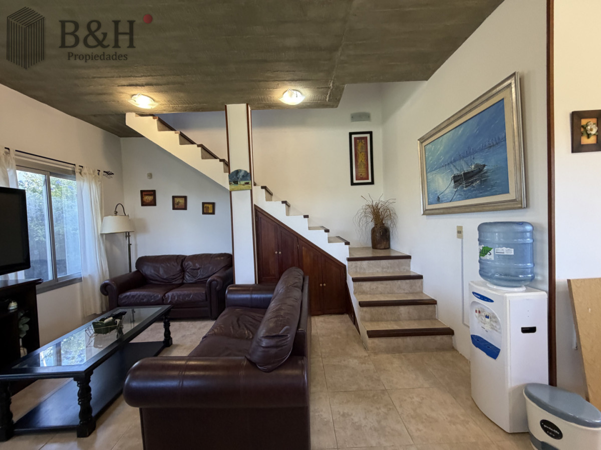 Casa ID.6791 - Balneario Bs As, alquiler anual