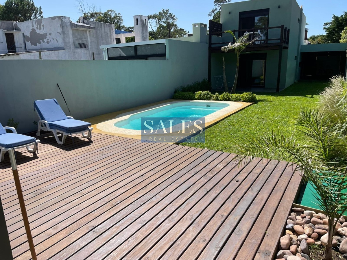 Casa ID.480 - Casa de 3 dormitorios en alquiler anual Punta del Este
