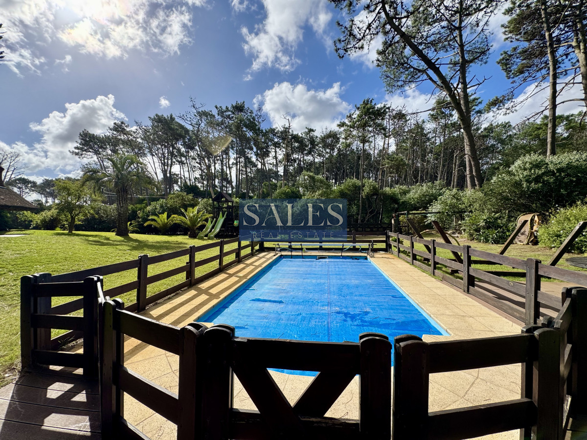 Casa ID.1278 - Alquiler anual, 2 casa en un solo padrón Punta del Este