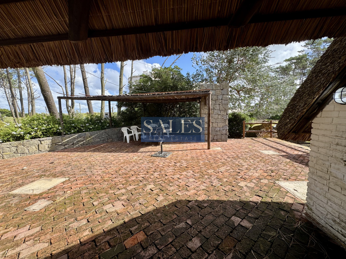Casa ID.1278 - Alquiler anual, 2 casa en un solo padrón Punta del Este