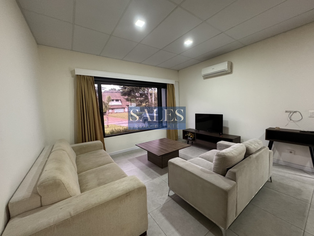 Casa ID.480 - Casa de 3 dormitorios en alquiler anual Punta del Este